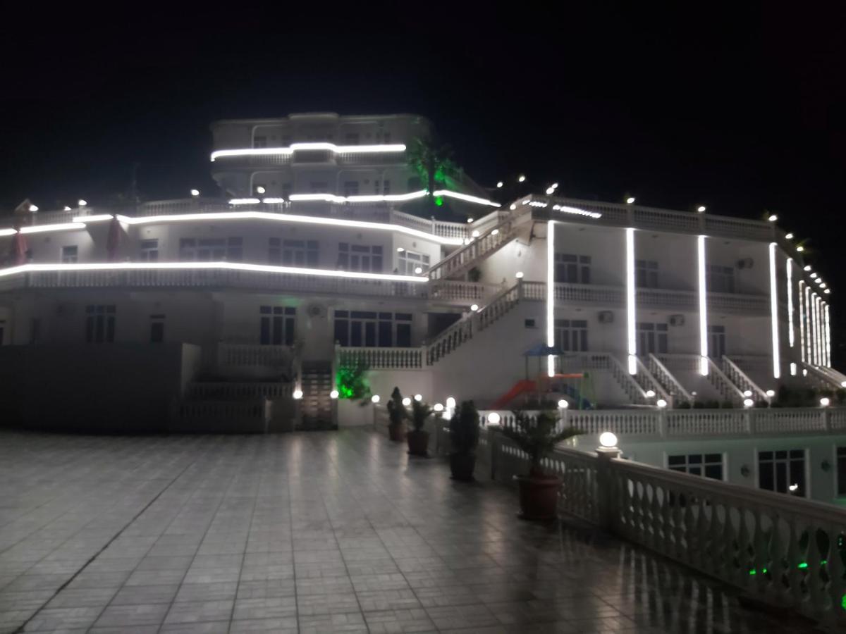 Hotel Zura Palace Kvariati Exterior foto
